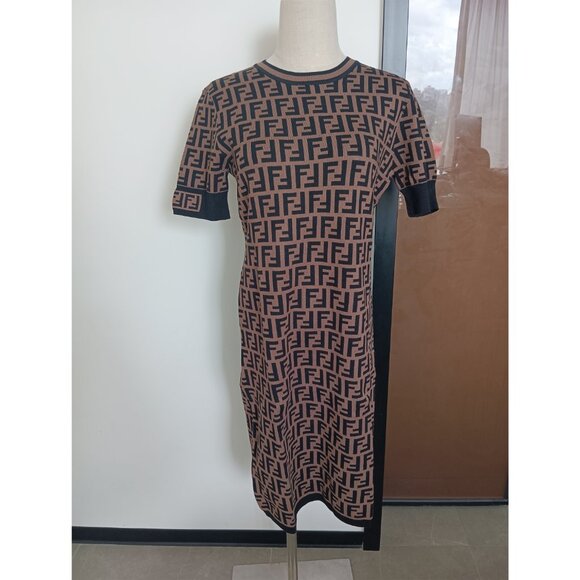 Fendi Printed Midi Length Dress - Picture 2 of 10